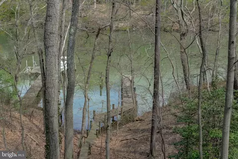 View/Area - 322 Halsey Rd, Annapolis, MD 21401 photo 6 of 9
