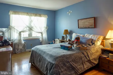 Bedroom - 322 Halsey Rd, Annapolis, MD 21401 photo 3 of 5