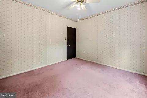 1423 Thies Dr, Pasadena, MD 21122 photo 19