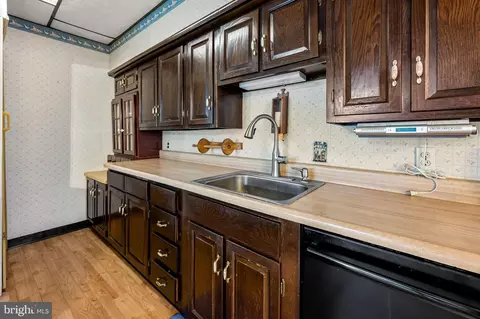 1423 Thies Dr, Pasadena, MD 21122 photo 14