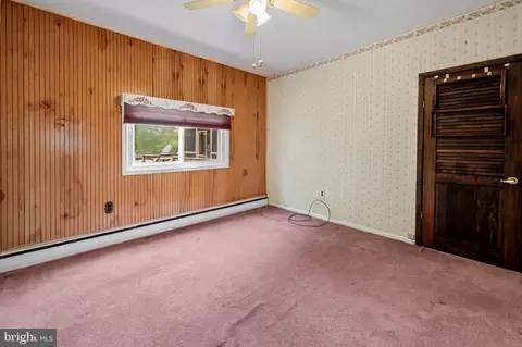 1423 Thies Dr, Pasadena, MD 21122 photo 18
