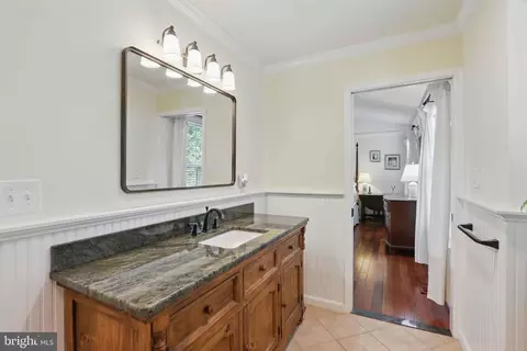 Entry Way - 200 Ammunition Ave, Odenton, MD 21113 photo 5 of 7