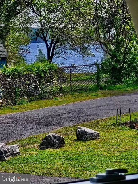 View/Area - 351 Bar Harbor Rd, Pasadena, MD 21122 photo 1 of 1