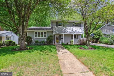 19 Bristol Dr, Annapolis, MD 21401