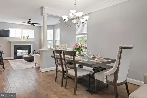 Dining - 1614 Belle Dr, Annapolis, MD 21401 photo 1 of 2