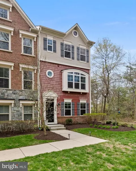 Exterior - 1614 Belle Dr, Annapolis, MD 21401 photo 5 of 5