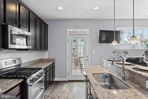 Other - 1614 Belle Dr, Annapolis, MD 21401 photo 4 of 13