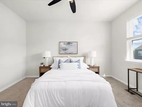 Bedroom - 311 Bright Light Ct, Edgewater, MD 21037 photo 2 of 7