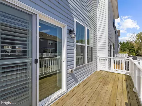 Exterior - 311 Bright Light Ct, Edgewater, MD 21037 photo 3 of 6