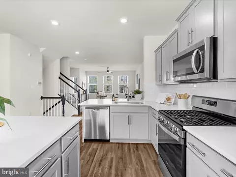 Kitchen - 311 Bright Light Ct, Edgewater, MD 21037 photo 1 of 6