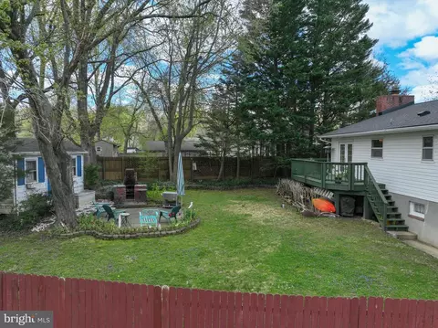 Exterior - 3517 S River Ter, Edgewater, MD 21037 photo 3 of 13