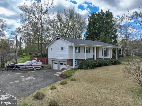 Other - 3517 S River Ter, Edgewater, MD 21037 photo 2 of 11