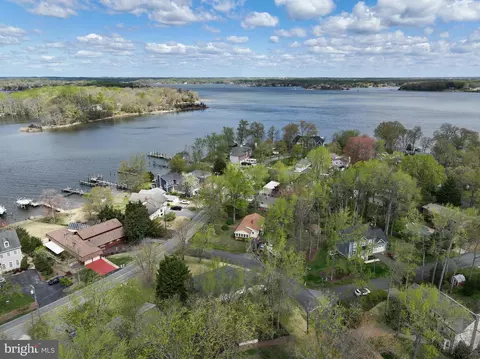 View/Area - 3517 S River Ter, Edgewater, MD 21037 photo 5 of 11