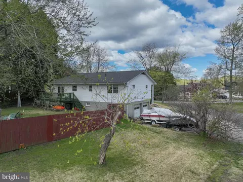 Exterior - 3517 S River Ter, Edgewater, MD 21037 photo 13 of 13