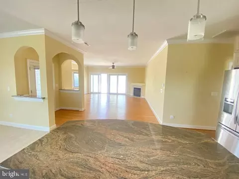 3709 Bay Dr, Edgewater, MD 21037 photo 9