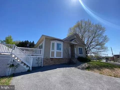 3709 Bay Dr, Edgewater, MD 21037 photo 2
