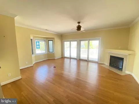 3709 Bay Dr, Edgewater, MD 21037 photo 7