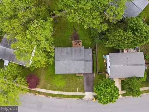 1717 Fallsway Dr, Crofton, MD 21114 photo 38