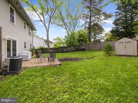 1717 Fallsway Dr, Crofton, MD 21114 photo 36