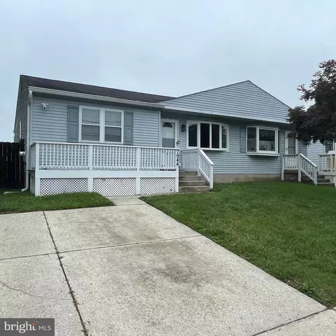 7944 Tick Neck Rd, Pasadena, MD 21122
