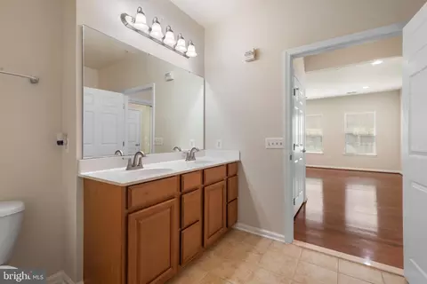 Entry Way - 1624 Hardwick Ct #101, Hanover, MD 21076 photo 7 of 8