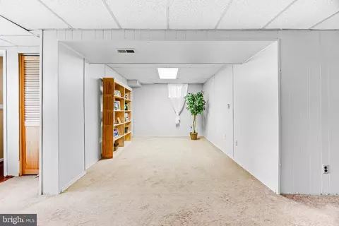 Living - 813 224th St, Pasadena, MD 21122 photo 1 of 1