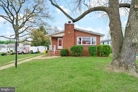 8516 Jenkins Rd, Pasadena, MD 21122