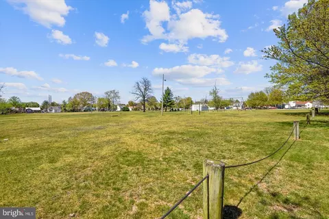 8516 Jenkins Rd, Pasadena, MD 21122 photo 30