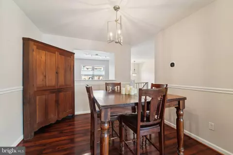 2499 Vineyard Ln, Crofton, MD 21114 photo 8