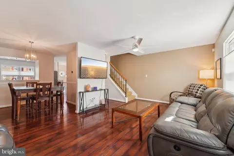 2499 Vineyard Ln, Crofton, MD 21114 photo 5