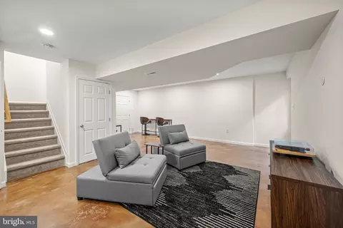 409 Magothy Bridge Rd, Pasadena, MD 21122 photo 34
