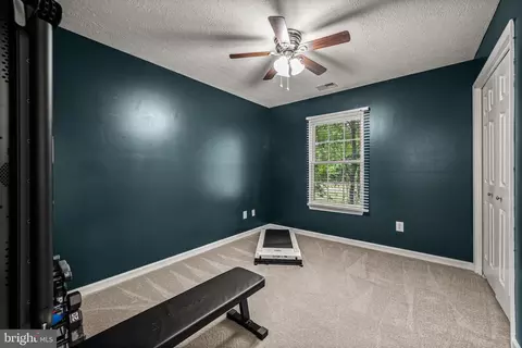 409 Magothy Bridge Rd, Pasadena, MD 21122 photo 30