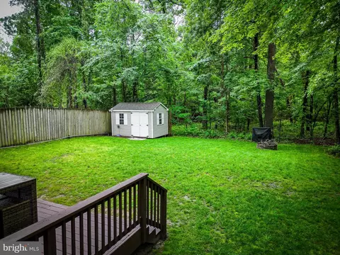 409 Magothy Bridge Rd, Pasadena, MD 21122 photo 50
