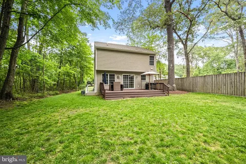 409 Magothy Bridge Rd, Pasadena, MD 21122 photo 37