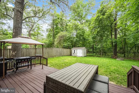 409 Magothy Bridge Rd, Pasadena, MD 21122 photo 42
