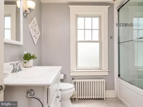 Bath - 11 German St, Annapolis, MD 21401 photo 4 of 5