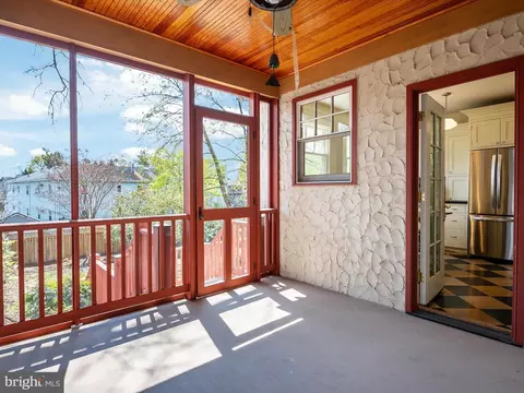 Exterior - 11 German St, Annapolis, MD 21401 photo 3 of 11