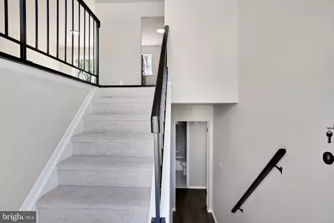 Entry Way - 953 Truro Ln, Crofton, MD 21114 photo 4 of 4