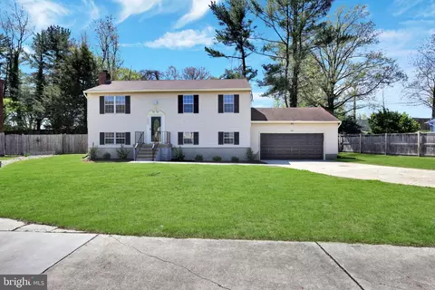 953 Truro Ln, Crofton, MD 21114