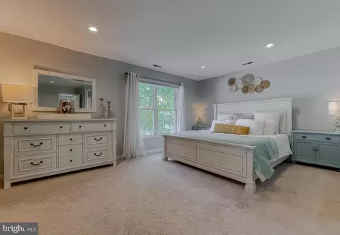 Bedroom - 808 Cedar Ave, North Beach, MD 20714 photo 1 of 8