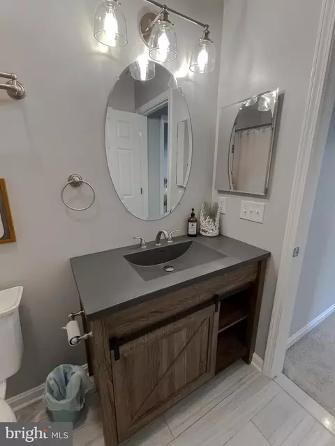 Bath - 808 Cedar Ave, North Beach, MD 20714 photo 9 of 9