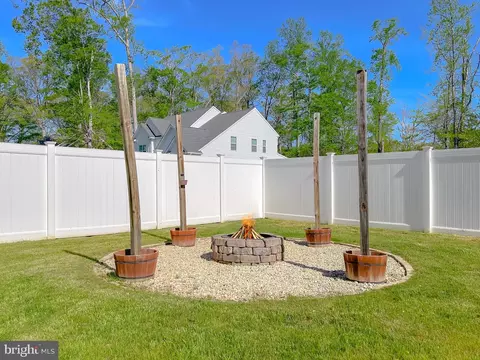 Exterior - 808 Cedar Ave, North Beach, MD 20714 photo 12 of 13