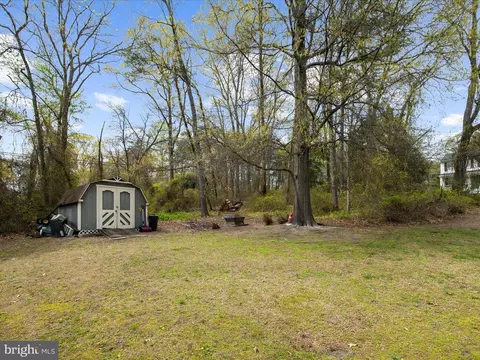 Exterior - 1901 Arundel Rd, Pasadena, MD 21122 photo 13 of 14