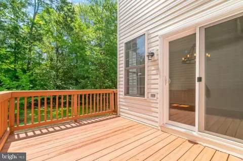 Exterior - 2121 Millhaven Dr #25 121, Edgewater, MD 21037 photo 2 of 6