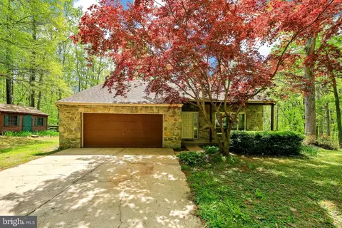 1326 Jones Station Rd, Arnold, MD 21012