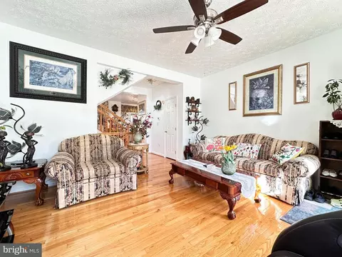 Entry Way - 3206 Shadow Park Dr, Laurel, MD 20724 photo 1 of 1