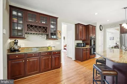Kitchen - 3104 Havenhill Ct, Edgewater, MD 21037 photo 4 of 4