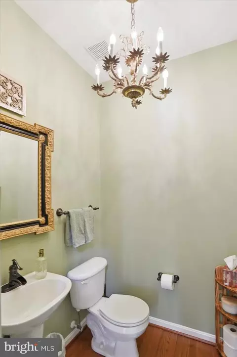 Bath - 3104 Havenhill Ct, Edgewater, MD 21037 photo 1 of 5