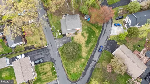 View/Area - 134 Cresston Rd, Arnold, MD 21012 photo 3 of 8