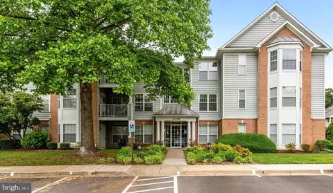 2008 Peggy Stewart Way #304, Annapolis, MD 21401